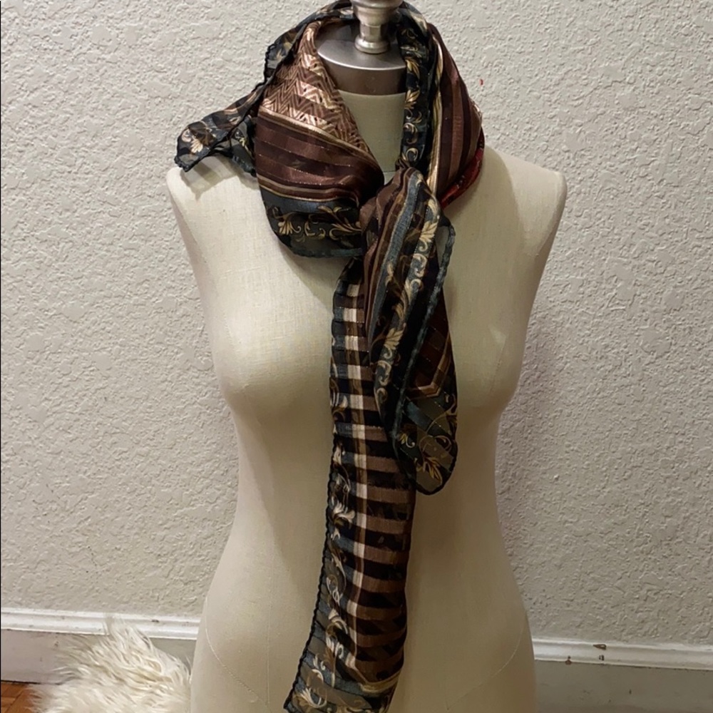 Gorgeous Vintage Wrap/bandana/ scarf